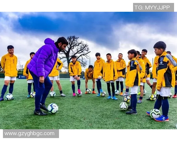 张静专访：从绿茵场到人生舞台的足球旅程回顾与展望